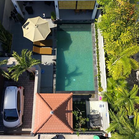 Villa Royal Singaraja Buitenkant foto